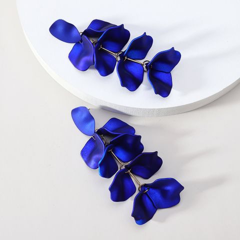 1 Pair Simple Style Petal Arylic Stoving Varnish Women's Drop Earrings