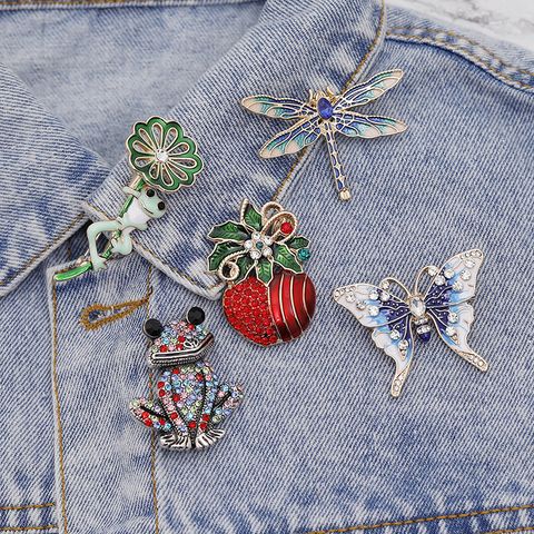 Cute Animal Alloy Plating Inlay Artificial Diamond Unisex Brooches