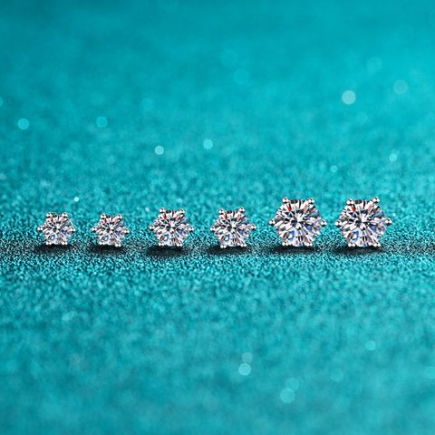 Elegant Shiny Round Sterling Silver Moissanite Zircon Ear Studs In Bulk