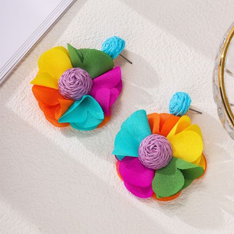 1 Pair Elegant Flower Raffia Iron Drop Earrings