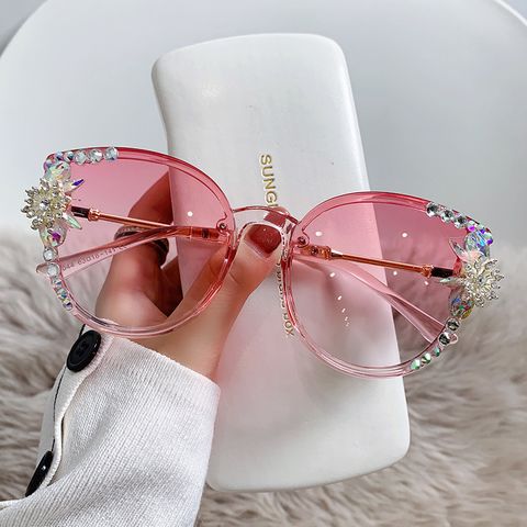 Elegant Solid Color Resin Cat Eye Diamond Full Frame Women's Sunglasses