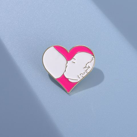 Casual Heart Shape Alloy Plating Unisex Brooches