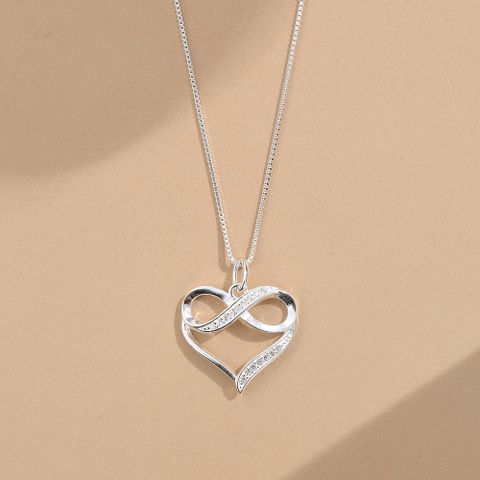 Simple Style Infinity Heart Shape Sterling Silver Plating Inlay Zircon Silver Plated Pendant Necklace
