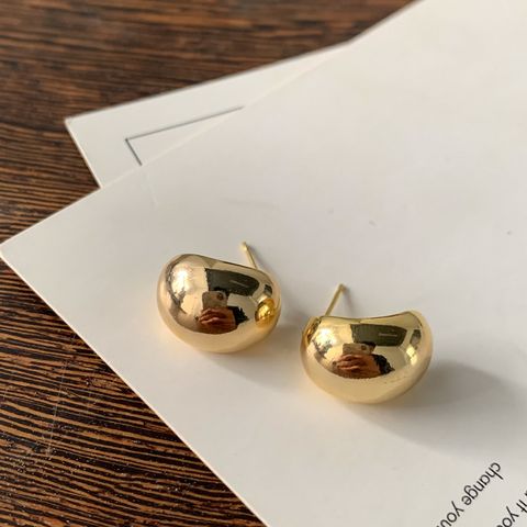 1 Pair Modern Style Solid Color Copper Ear Studs