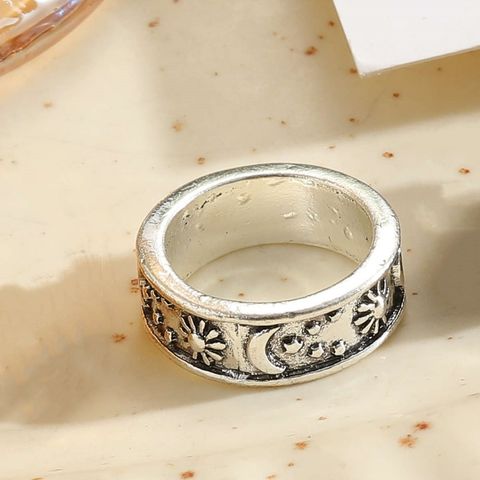 Retro Solid Color Alloy Asymmetrical Women's Rings