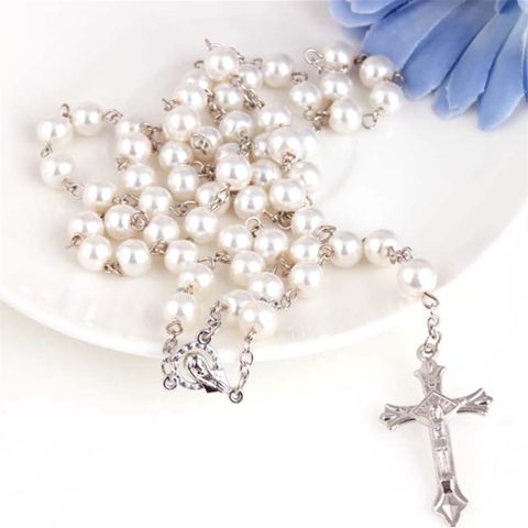 Modern Style Artistic Streetwear Cross Imitation Pearl Alloy Iron Unisex Pendant Necklace Rosary Long Necklace