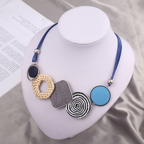 Casual Round Plastic Resin Wholesale Sweater Chain