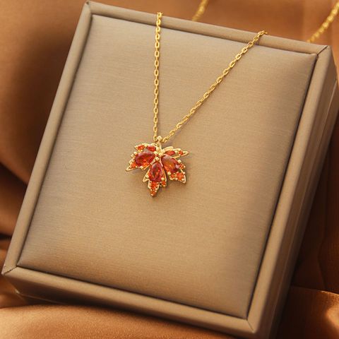 Titanium Steel Elegant Plating Inlay Heart Shape Animal Maple Leaf Zircon Pendant Necklace