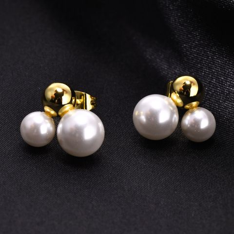 1 Pair Elegant Round Plating Artificial Pearl Brass Gold Plated Earrings