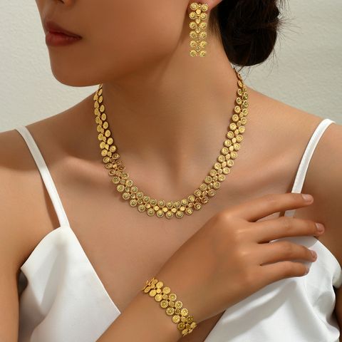 Retro Exagerado Margarita Cobre Chapado En Oro De 18 Quilates. Conjunto De Joyas Al Mayoreo