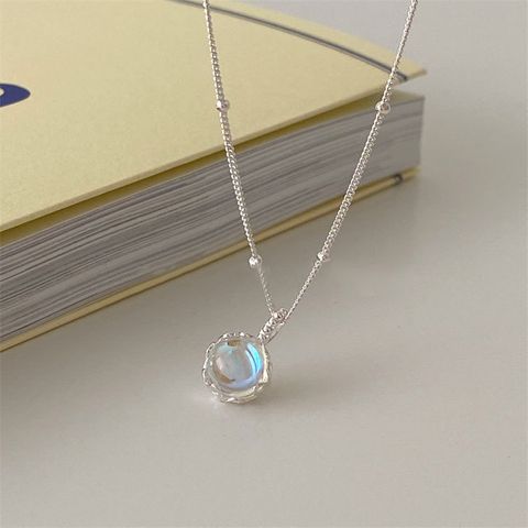 Simple Style Round Sterling Silver Moonstone Pendant Necklace In Bulk
