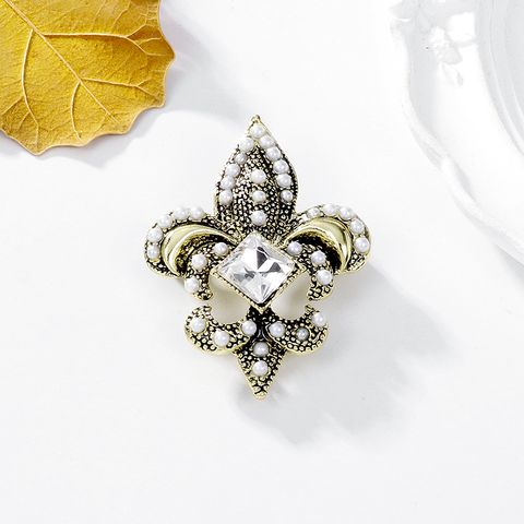 Retro Anchor Alloy Inlay Artificial Pearls Unisex Brooches