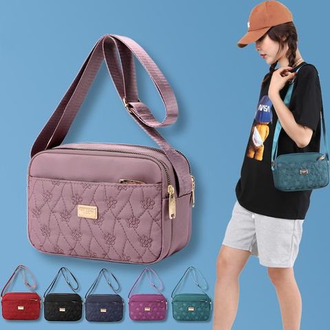 Women's Medium All Seasons Nylon Basic Shoulder Bag