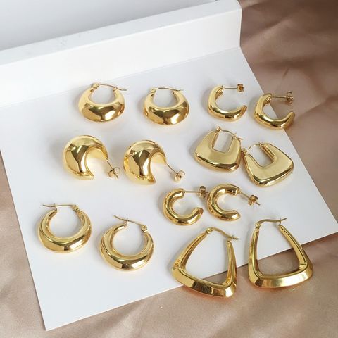 1 Paar Einfacher Stil Einfarbig Überzug Rostfreier Stahl Vergoldet Ohrringe