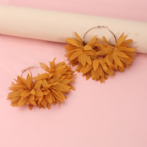 1 Pair Simple Style Flower Handmade Alloy Chiffon Earrings