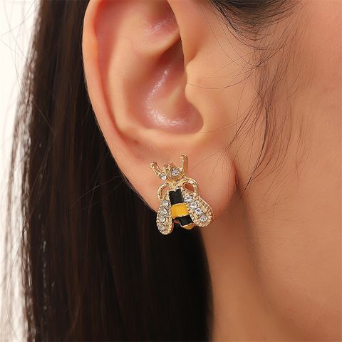 Wholesale Jewelry Cute Bee Alloy Rhinestones Enamel Inlay Ear Studs