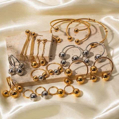 Großhandel Lässig Klassischer Stil Geometrisch Rostfreier Stahl Überzug 18 Karat Vergoldet Ringe Ohrringe Halskette
