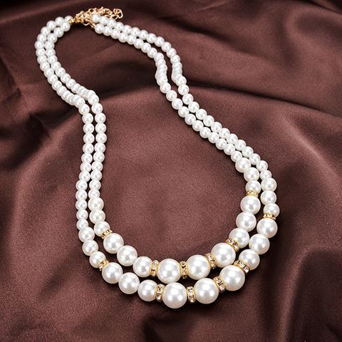 Simple Style Round Synthetic Resin Beaded Women's Necklace