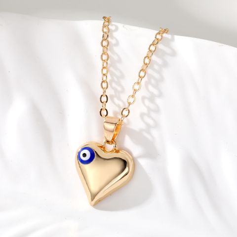 Vintage Style Simple Style Classic Style Heart Shape Eye Alloy Women's Pendant Necklace