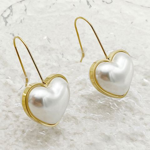 1 Pair Casual Elegant Heart Shape Plating Inlay 304 Stainless Steel Pearl 14K Gold Plated Ear Hook