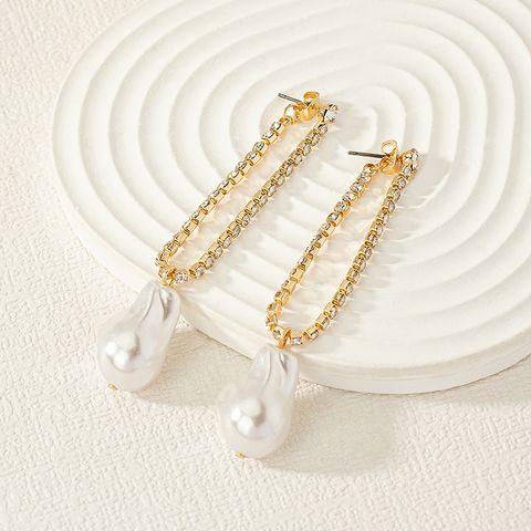 1 Pair Elegant Retro Luxurious Irregular Plating Inlay Alloy Rhinestones Pearl Drop Earrings