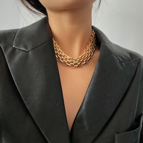 Wholesale Jewelry Classic Style Waves Iron Plating Necklace