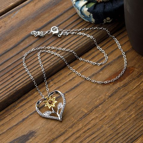 Wholesale Jewelry Sweet Sunflower Heart Shape Alloy Iron Rhinestones Plating Inlay Pendant Necklace