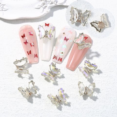 Modern Style Sweet Butterfly Plastic Nail Decoration Accessories 1 Piece