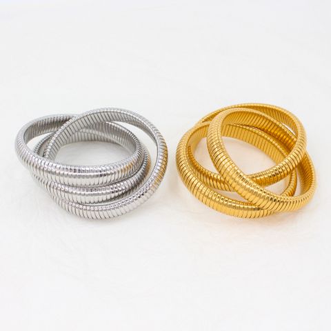 Simple Style Solid Color 304 Stainless Steel 18K Gold Plated Bangle In Bulk
