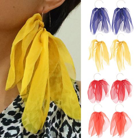 1 Pair Fairy Style Round Solid Color Petal Alloy Cloth Drop Earrings
