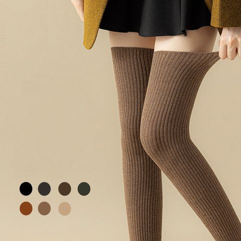 Women's Casual Retro Solid Color Cotton Over The Knee Socks A Pair