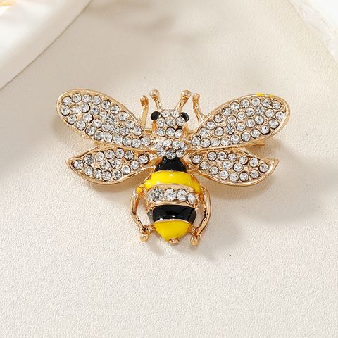 Simple Style Classic Style Bee Alloy Inlay Artificial Diamond Women's Brooches