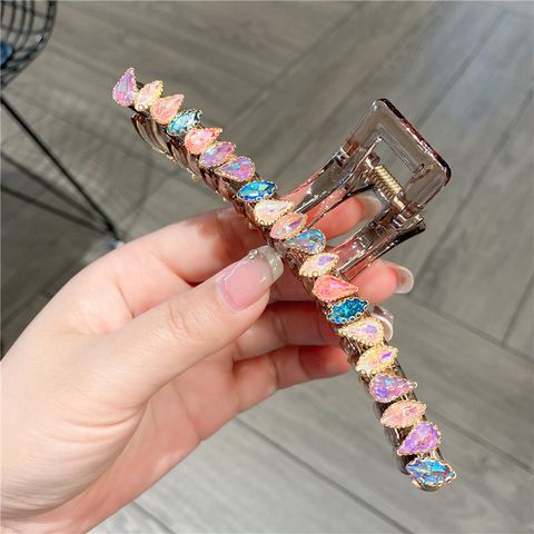 Lady Vacation Sweet Geometric Plastic Resin Inlay Artificial Gemstones Hair Claws