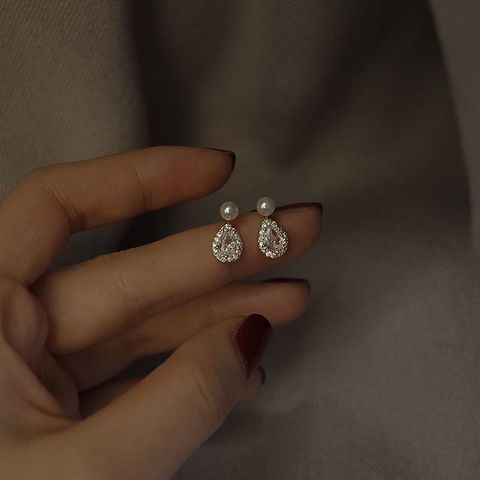 1 Pair Elegant Water Droplets Inlay Imitation Pearl Alloy Artificial Gemstones Drop Earrings