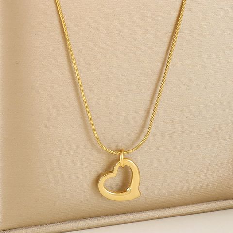 Titanium Steel 18K Gold Plated Simple Style Plating Heart Shape Pendant Necklace