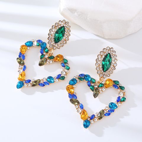 1 Pair Elegant Luxurious Queen Heart Shape Inlay Alloy Rhinestones Drop Earrings