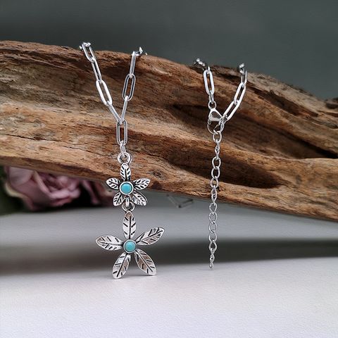 Wholesale Jewelry Bohemian Retro Flower Alloy Turquoise Inlay Pendant Necklace