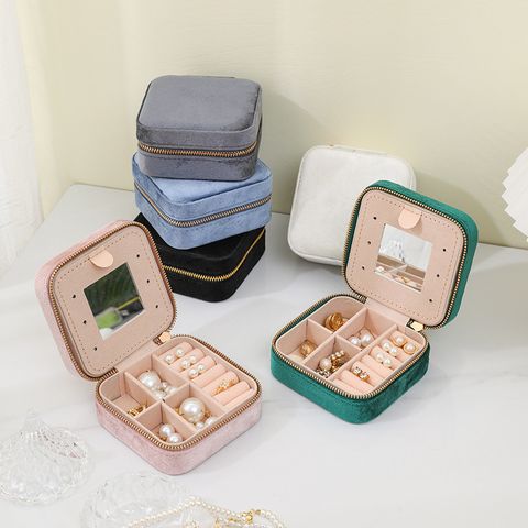 Retro Solid Color Flannel Jewelry Boxes