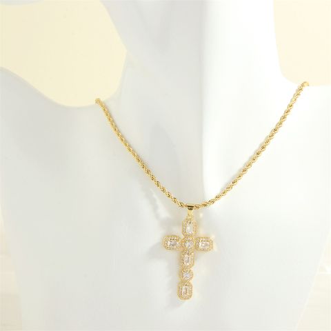 Simple Style Cross Heart Shape Copper 18k Gold Plated Zircon Pendant Necklace In Bulk
