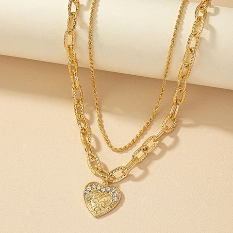 Simple Style Heart Shape Alloy Plating Rhinestones Women's Pendant Necklace