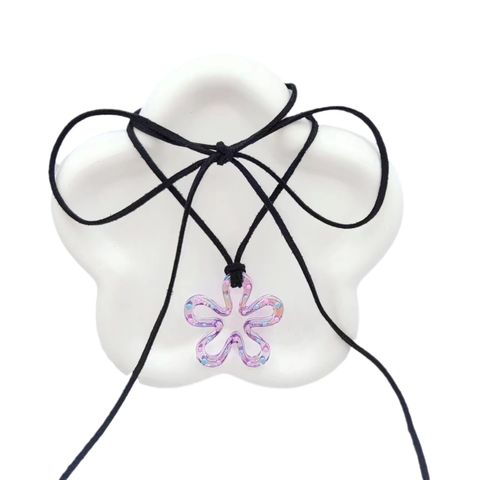 Original Design Flower Arylic Women's Pendant Necklace