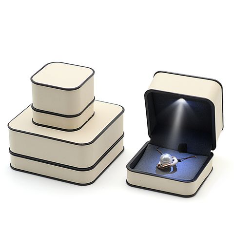 Wholesale Jewelry Elegant Solid Color Pu Leather Flannel Jewelry Boxes