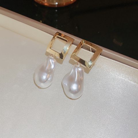 1 Pair Modern Style Rhombus Imitation Pearl Alloy Drop Earrings Earrings