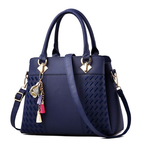 Women's Large All Seasons Pu Leather Solid Color Classic Style Square Zipper Handbag