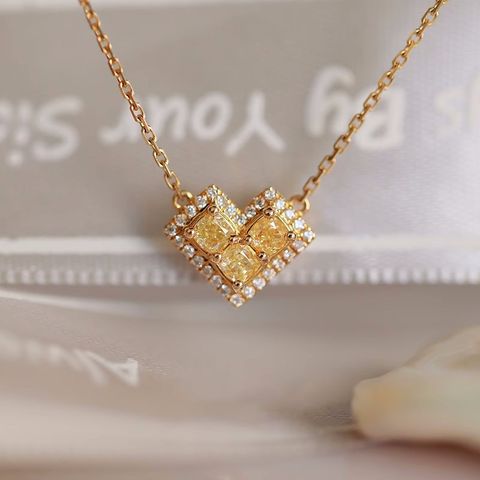 Elegant Lady Heart Shape Sterling Silver Zircon Pendant Necklace In Bulk