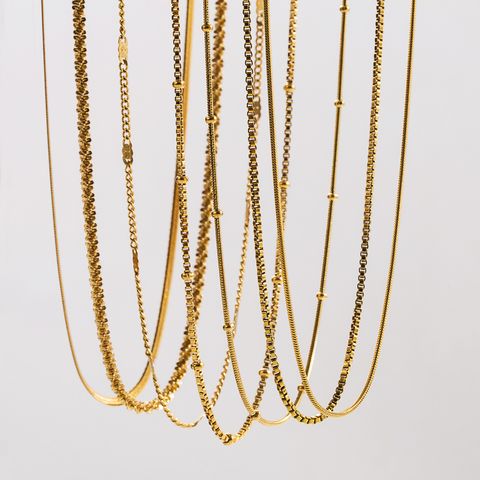 Lässig Einfacher Stil Einfarbig Rostfreier Stahl Überzug 18 Karat Vergoldet Halskette
