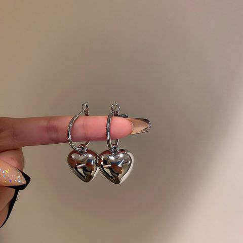 Exaggerated Heart Shape Alloy Inlay Rhinestones Women's Hoop Earrings
