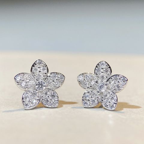1 Pair Basic Flower Plating Inlay Sterling Silver High Carbon Diamond Ear Studs