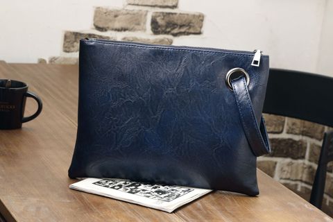 Women's Medium Autumn&winter Pu Leather Solid Color Basic Square Hook Loop Clutch Bag