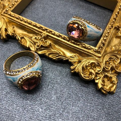 Retro Oval Alloy Enamel Plating Inlay Artificial Gemstones Women's Rings